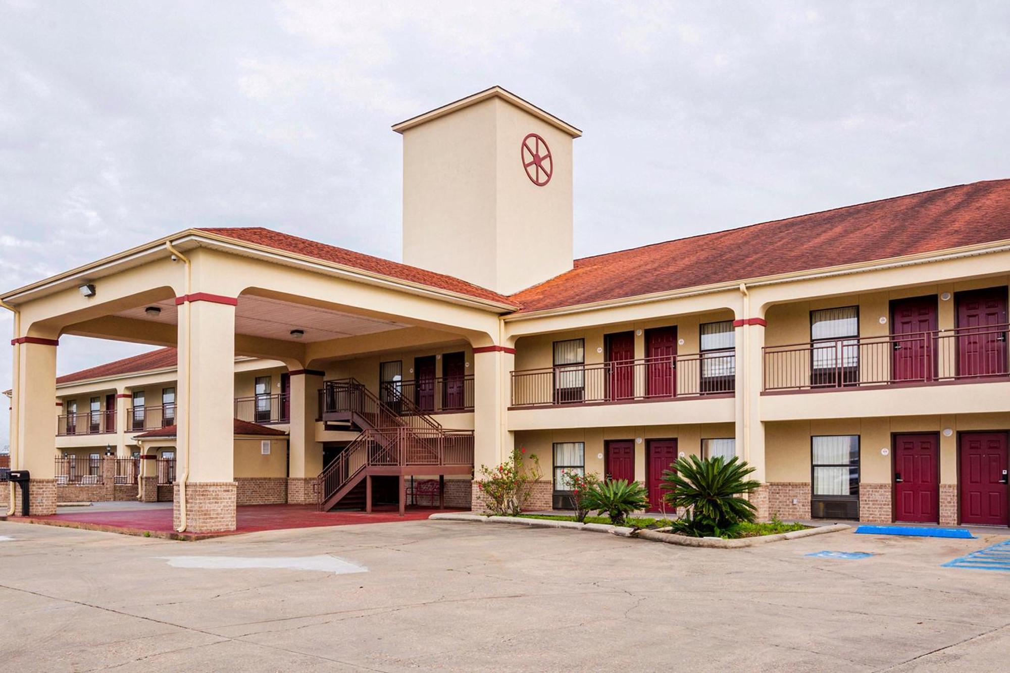 Oyo Hotel Lsu Port Allen Exteriér fotografie